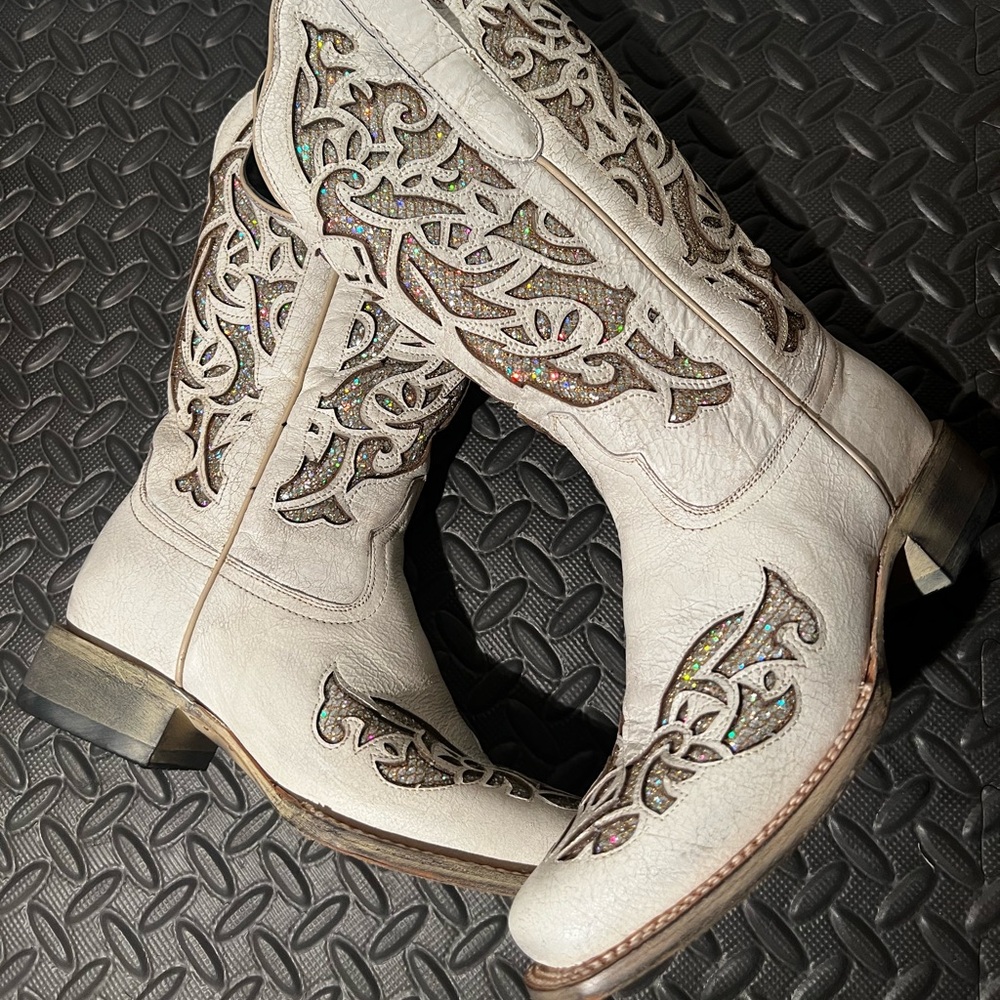 RARE J.B. Dillon Cowgirl Boots White Sparkle size 5.5 Girls - Picture 12 of 12